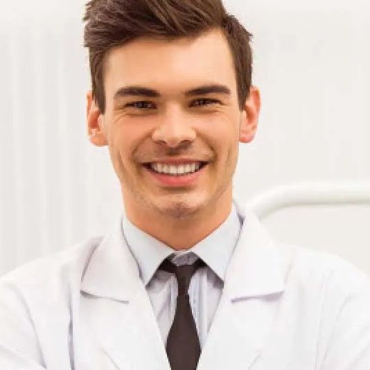 Akopian-helps-dentists-shorter